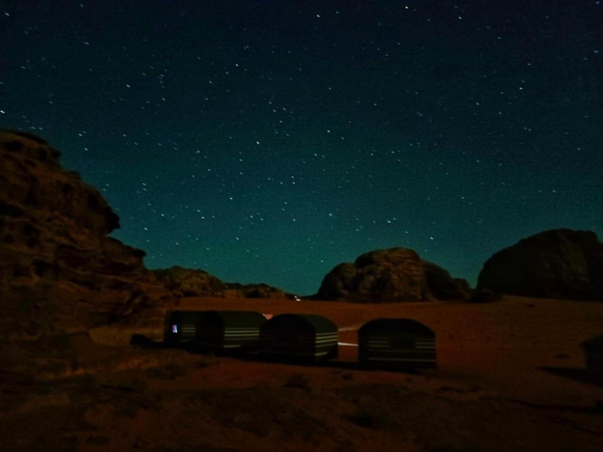 Wadi Rum Local Guide Camp Luaran gambar