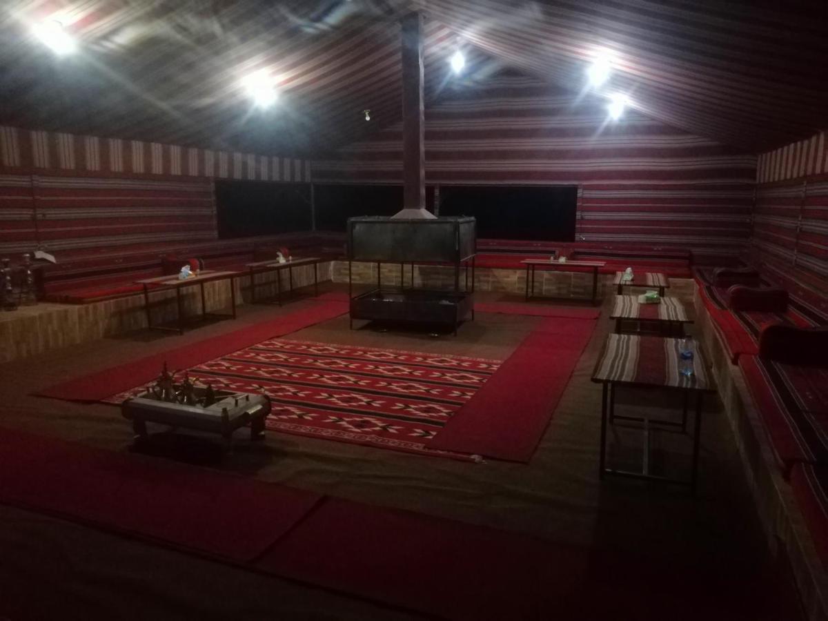 Wadi Rum Local Guide Camp Luaran gambar