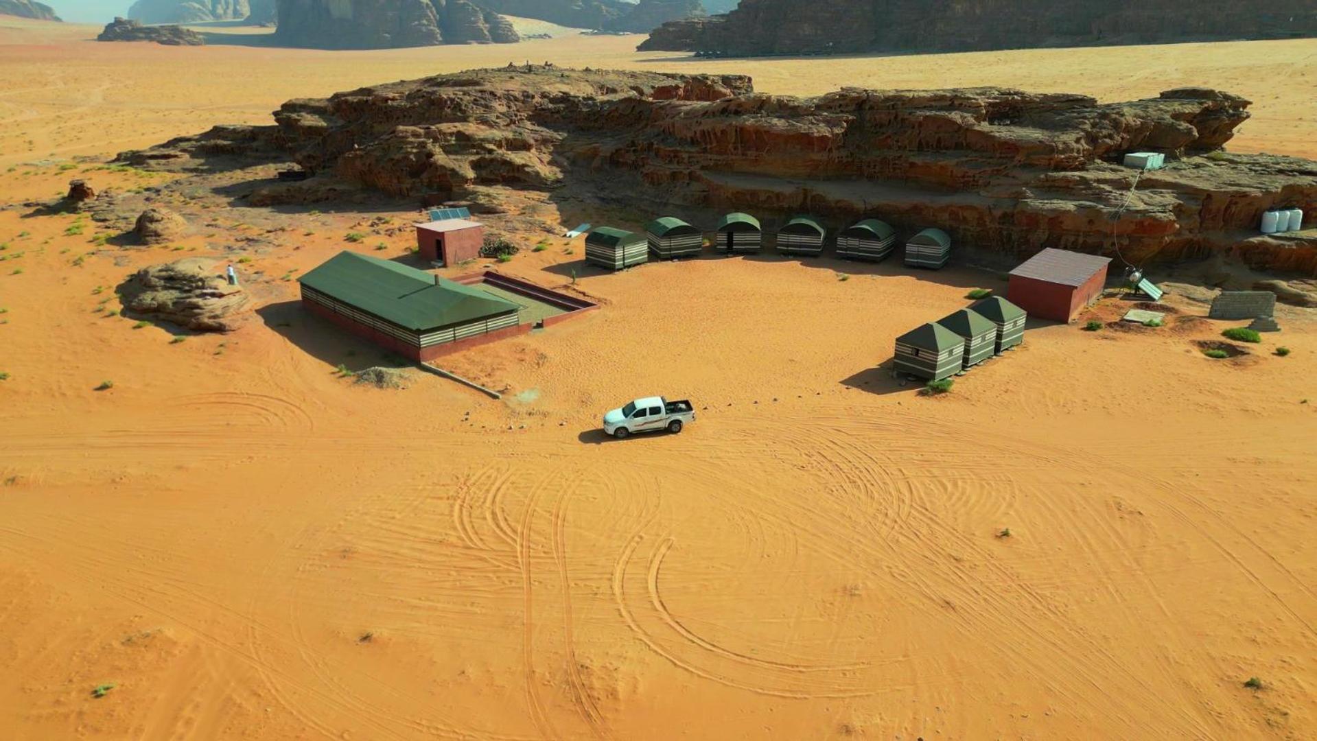 Wadi Rum Local Guide Camp Luaran gambar