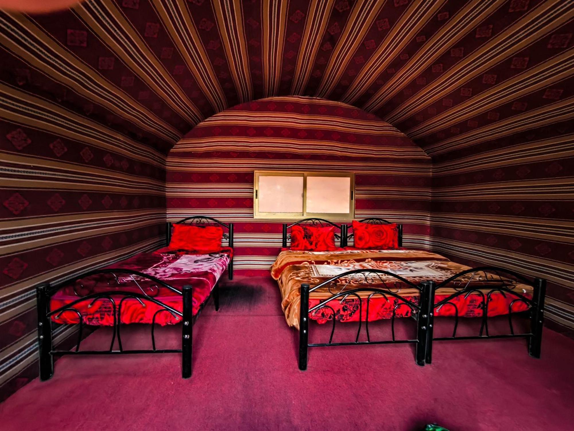 Wadi Rum Local Guide Camp Luaran gambar